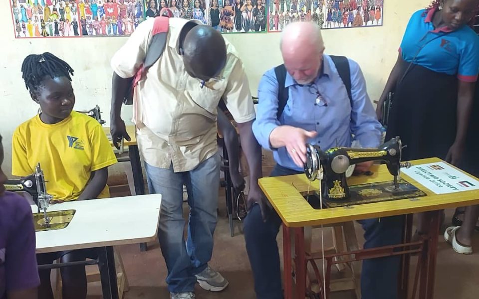 join fashion and design